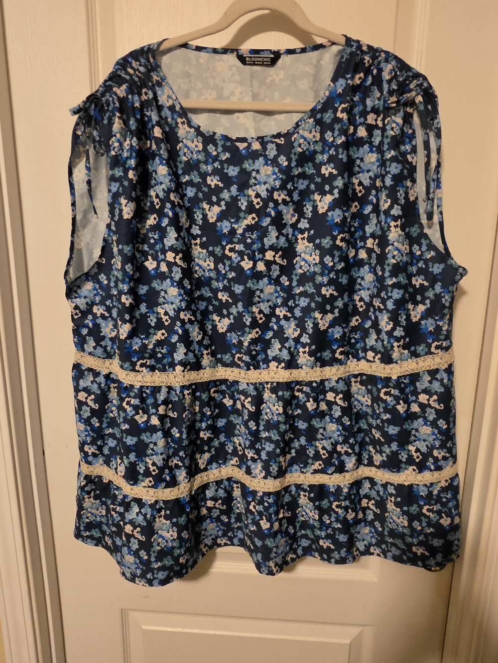 BloomChic Navy and Blue Floral Lace-Trim Tank